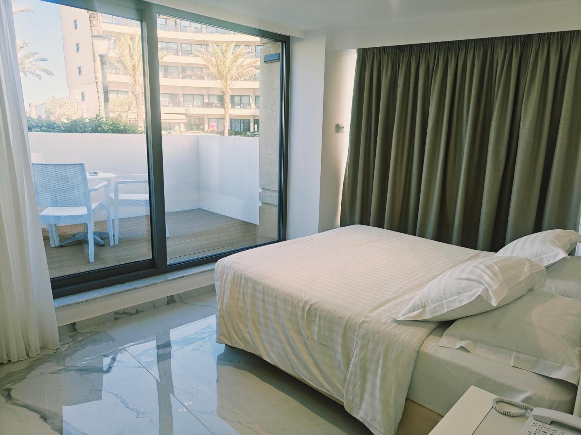 โรงแรมอิบิคัส Rhodes City ภายนอก รูปภาพ